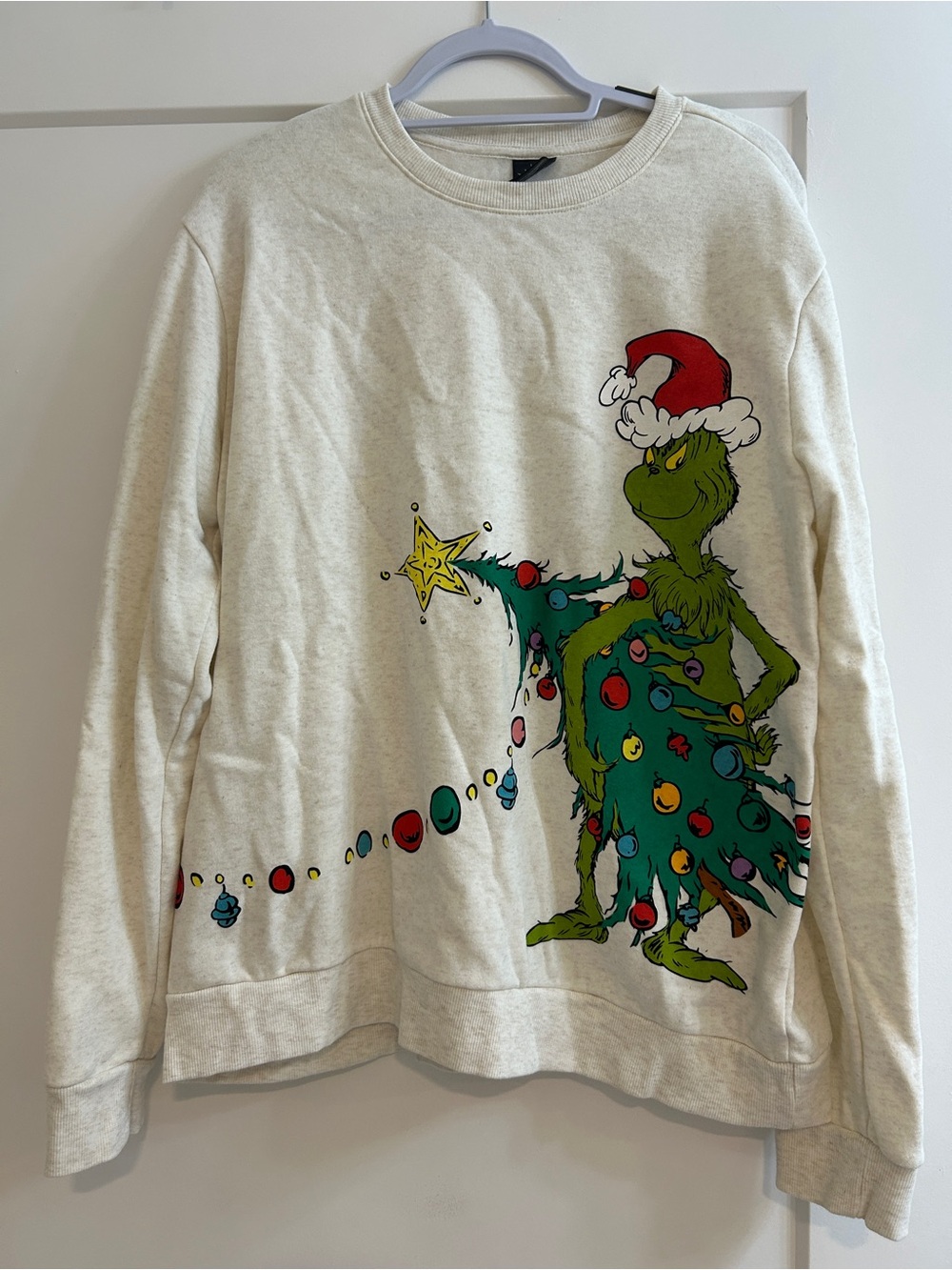 Grinch Christmas sweatshirt-like new!